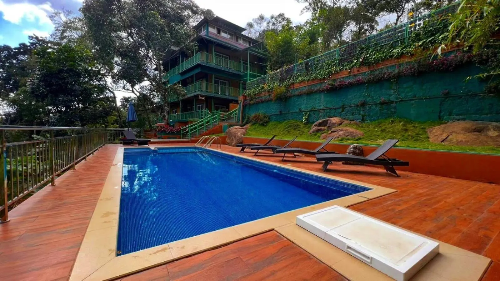 Bamboo Dale Resort, Munnar