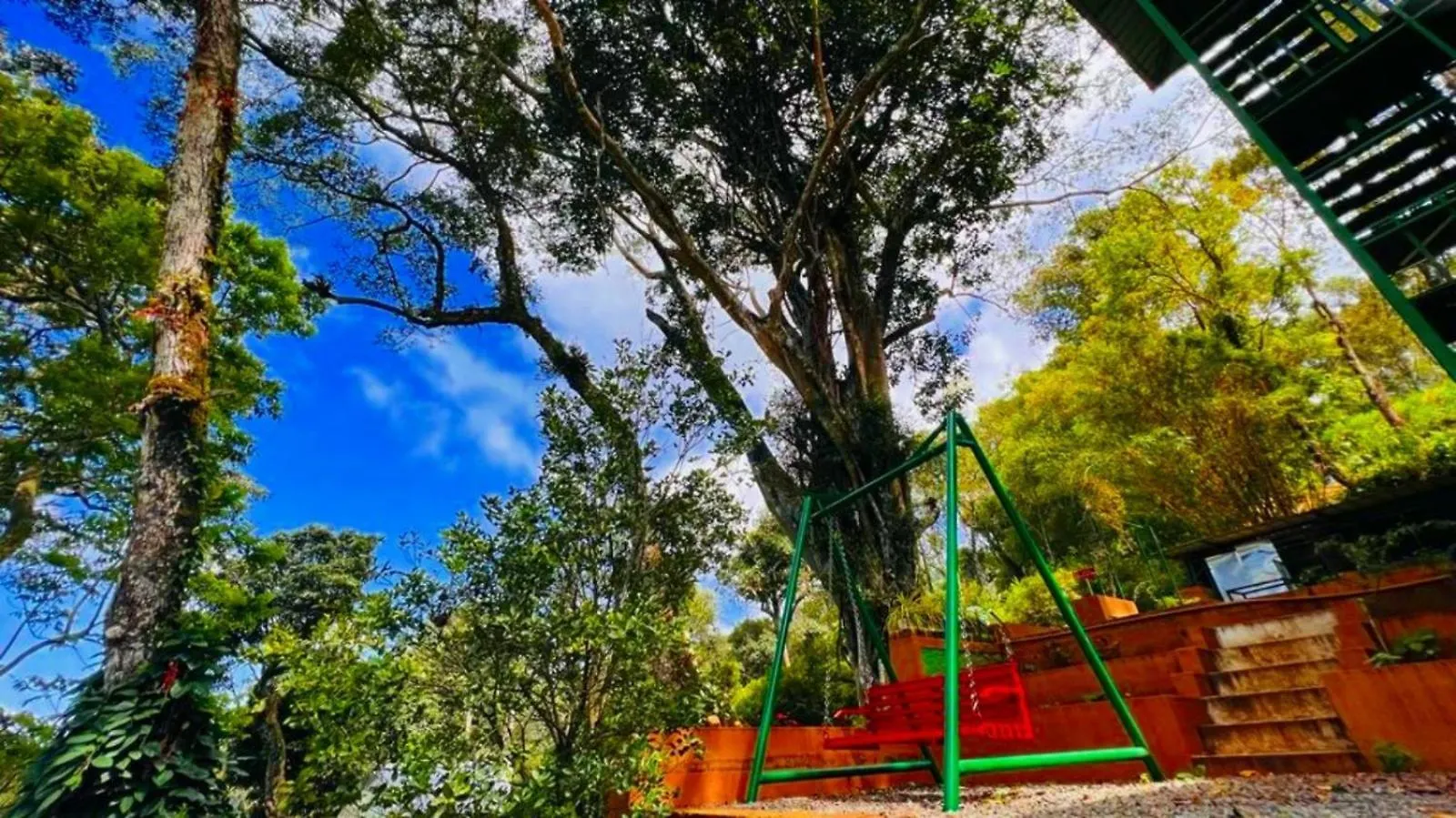 Bamboo Dale Resort, Munnar India